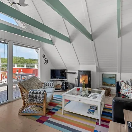 Prázdninový dům Piotr - 800m From The Sea By Interhome *